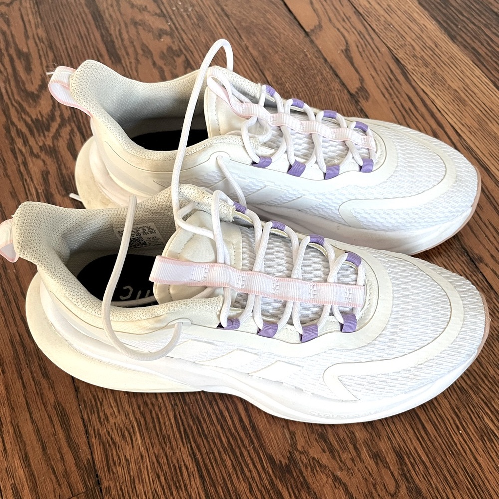 White Adidas Cloud Tennis Shoes Size 8
